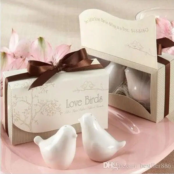 

Wedding Favors and Gifts Love Birds Ceramic Salt & Pepper Shakers Caster Wedding Supplies Souvenirs Wedding Gifts For Guests Kit