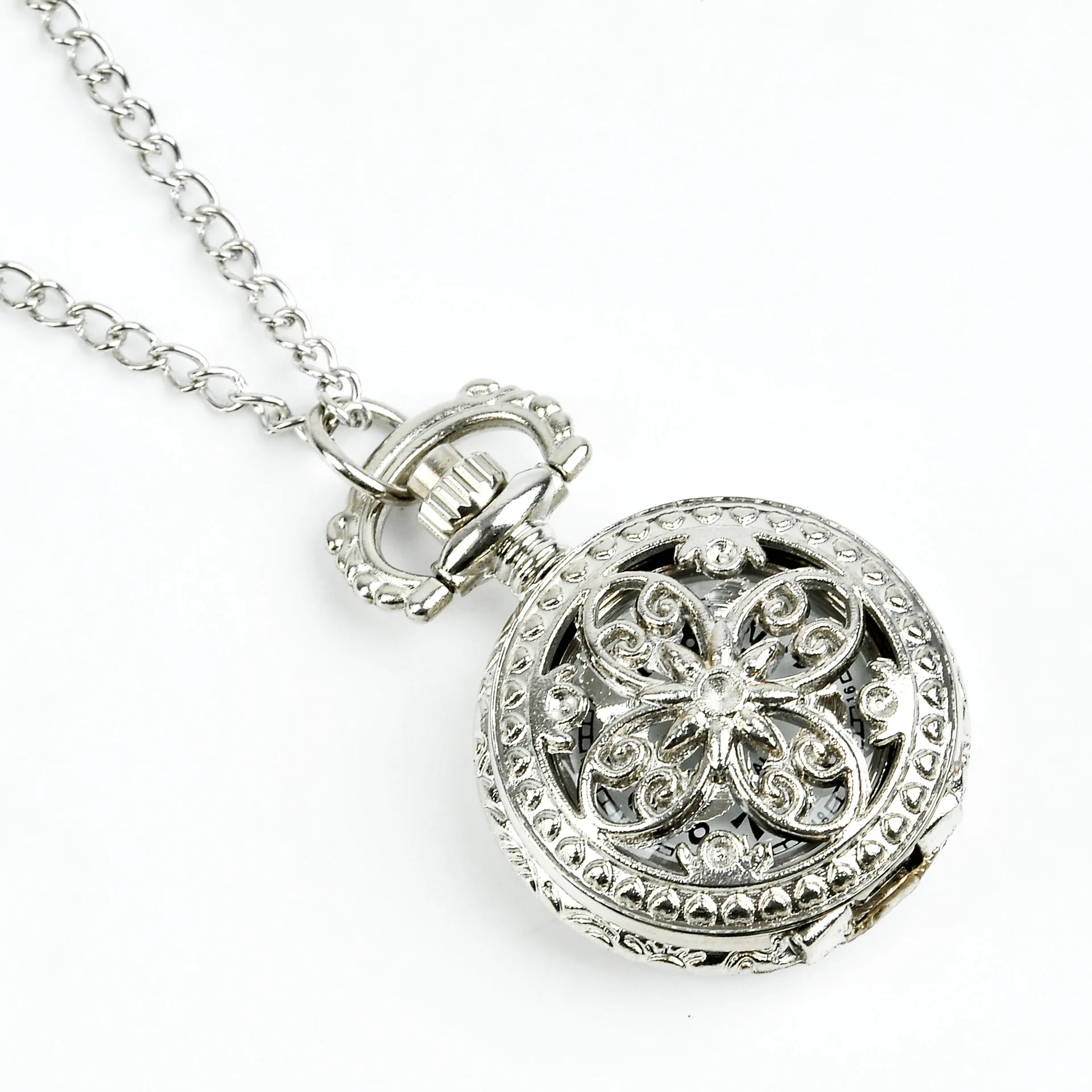 0  Fashion Classic Lady Silver Pendant Necklace With Four Petals Hollow Pocket Watch Gift Style