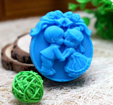 

Valentine's day couples modelling silicon soap mold Cake decoration mold Handmade soap mold