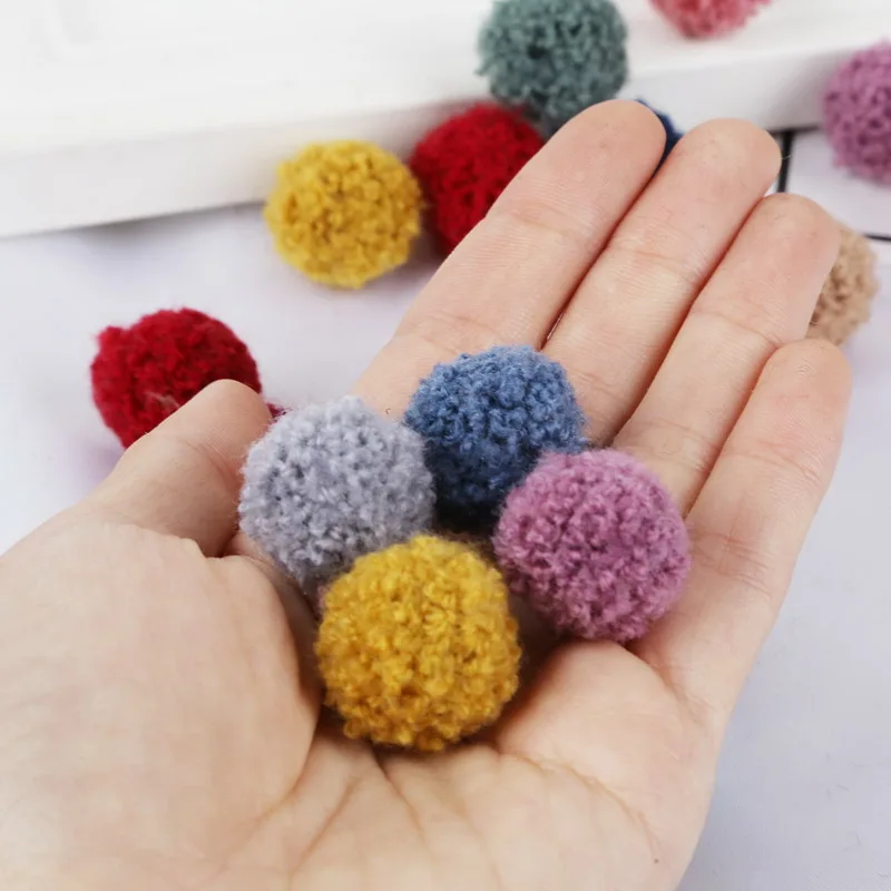 10pcs/lot Pompom 15/20mm Soft Pompones Fluffy Plush Crafts DIY Furball Home Decor Sewing Supplies For Christmas Tree Decoration