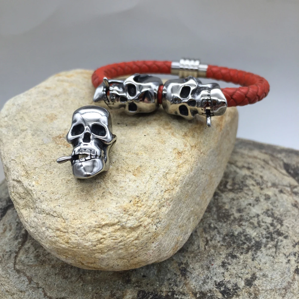 

Wonlee Winle Stainless Steel 5.9mm hole Smoking Skull Beads Charms For Men Leather Bracelet Jewelry Making(Without Bracelet)