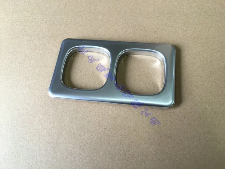 لنيسان قاشقاي J11 2015-2020 2016 2017 ABS كروم المقعد الخلفي شرب كأس حامل الكروم غطاء الكسوة الحافة الإطار المحيطي التصميم