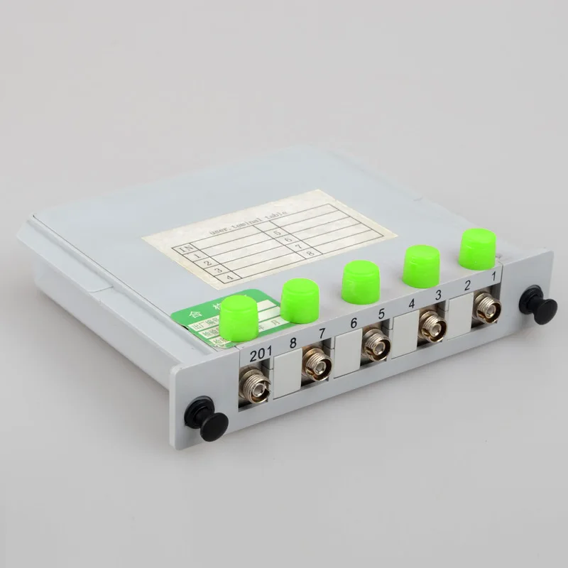 مقسم الألياف الضوئية 1 : 4 FC APC كاسيت PLC 1x4 مقسم بصري 1-4 صندوق CATV FTTH مصنع OEM