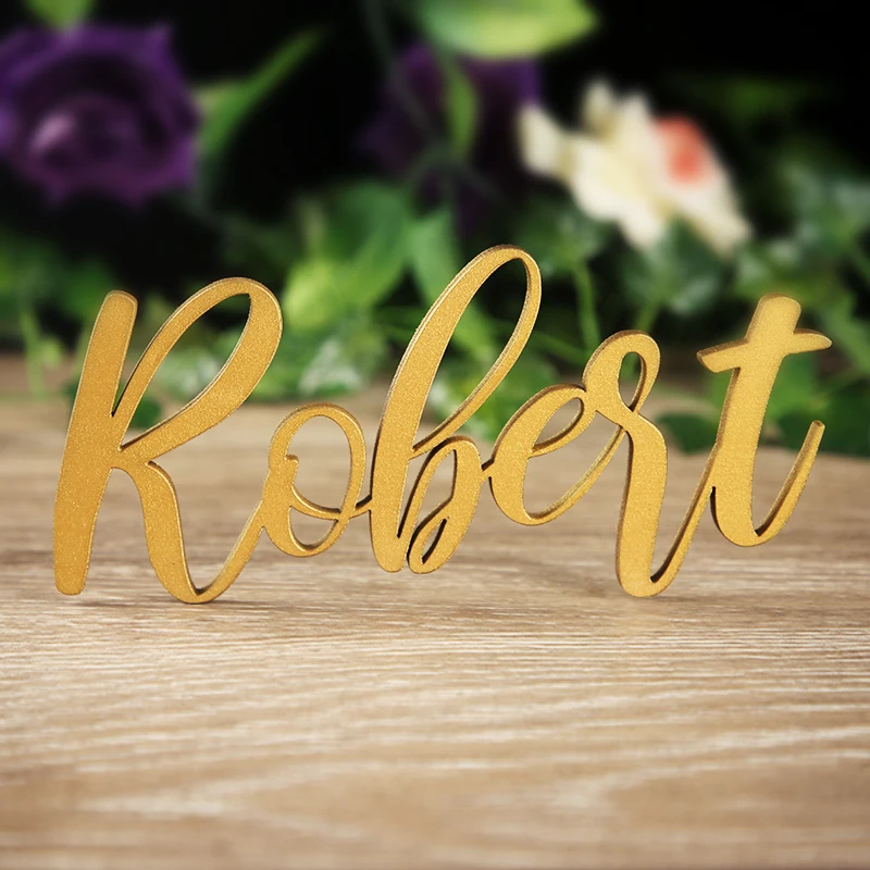 Nome Segno. Di Legno Su Ordinazione Nome Segno. Personalizzati In Legno Di Nozze Piccolo Nome Segno. Torta Che Decora Gli Attrezzi Di Nome Di Legno Dei Bambini S 'Segno