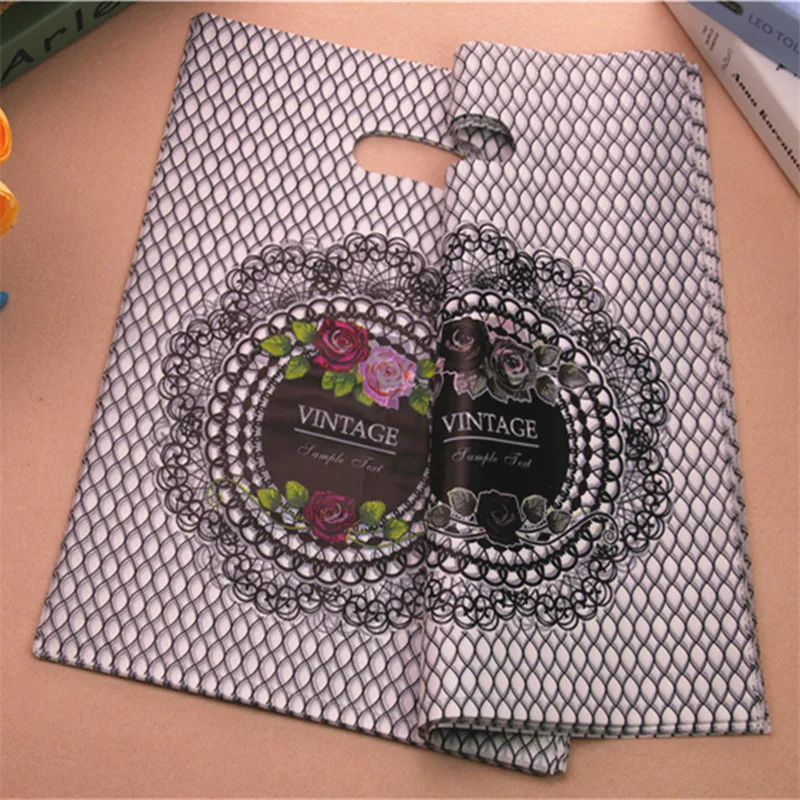 2021 New Design Wholesale 100pcs/lot 30*40cm Luxury Vintage Packaging Bags With Flower Large Shopping Plastic Gift Bags