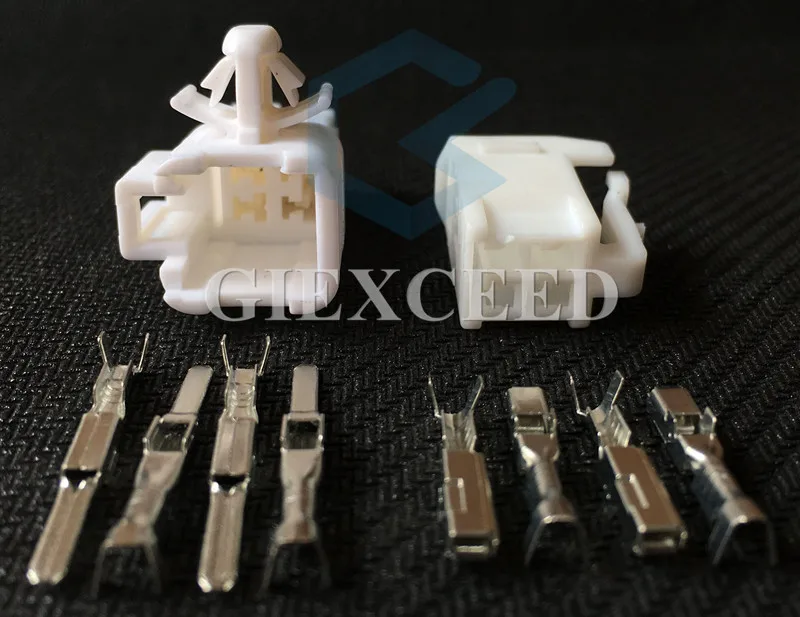 

2 Sets 4 Pin 6520-0349 7282-1042 Automotive Connector 90980-10795 For Toyota Lexus