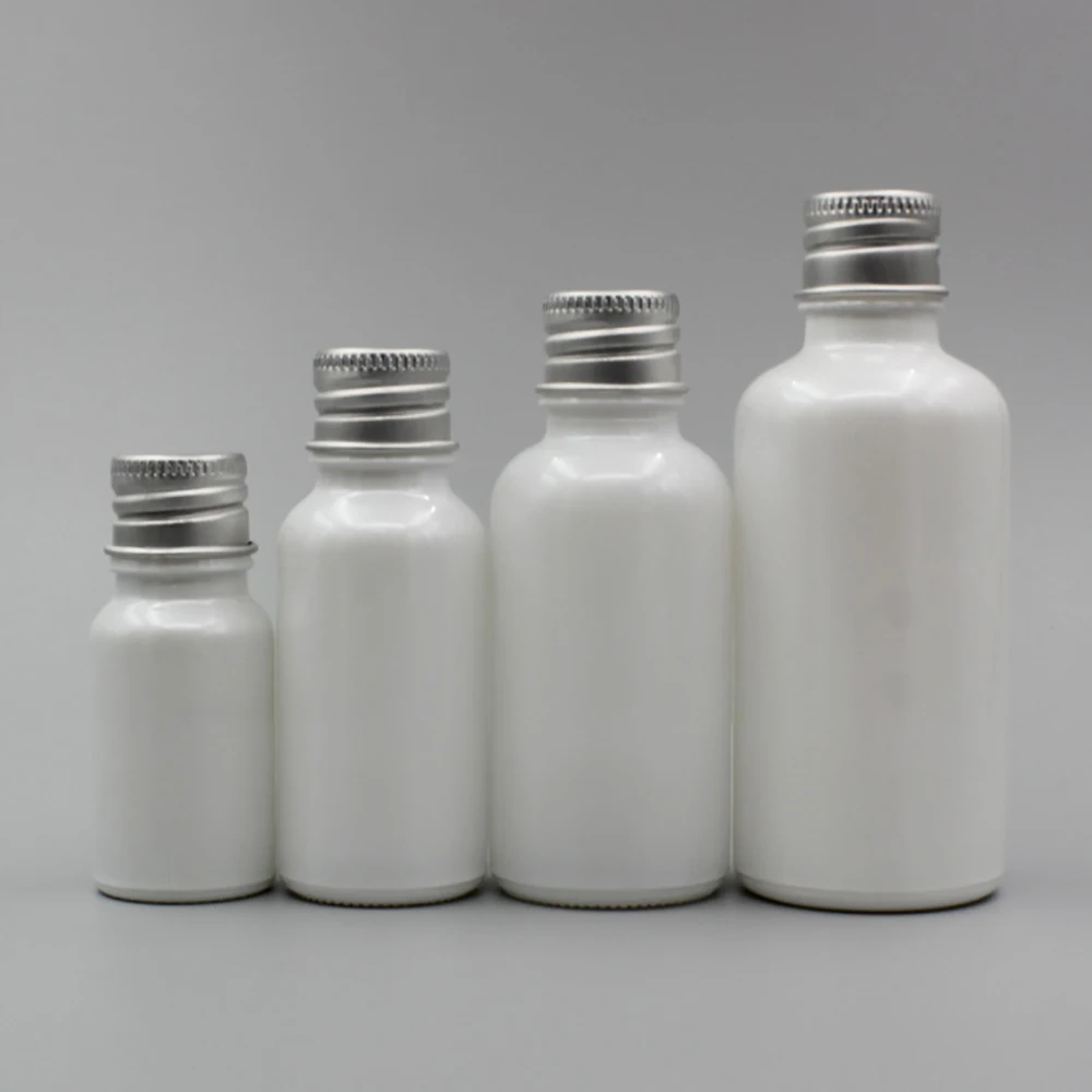 Unique Packaging Cosmetics with Different Screw Cap,30ml Empty Pearl White Glass Bottle