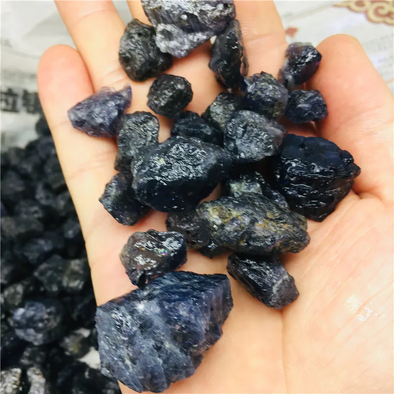 Natural rough cordierite  and mineral reiki treatment crystal sapphire primary gem specimens, used for making jewelry