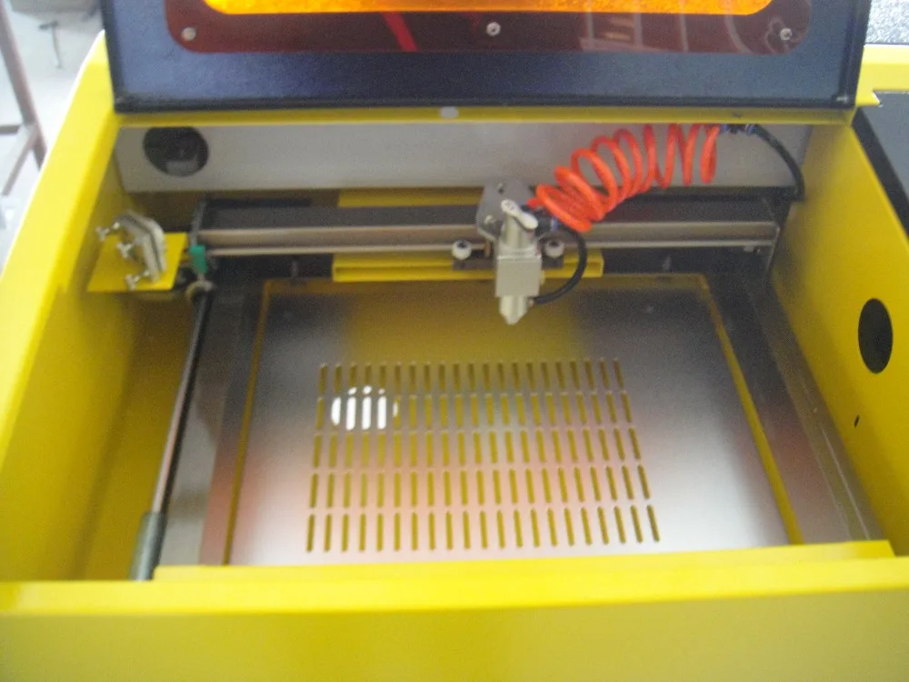Silicone Bracelet Mini Size 2030 Laser Engraving Machine40W 50W Mini 2030 CO2 Laser Engraving Cutting Machine for Leather Wood
