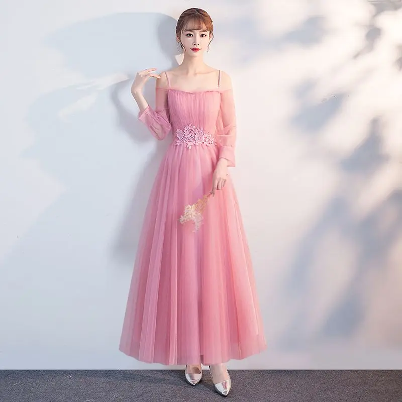 

Beauty Emily A line Lace Dark Pink Bridesmaid Dresses 2020 Long for Girl Plus Size Wedding Party Prom Girl Guest Dresses