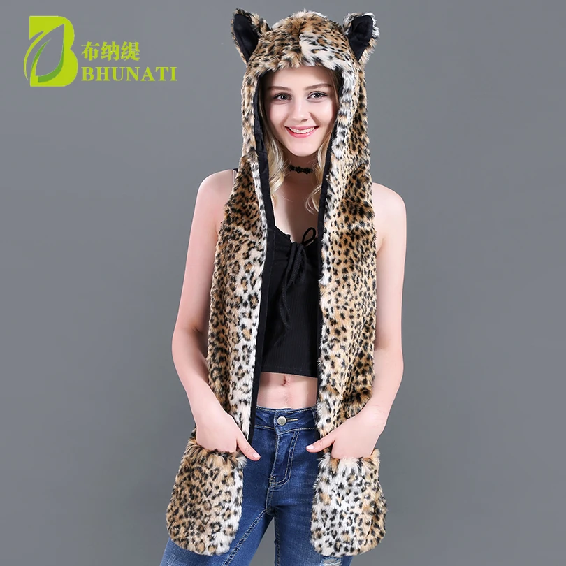 

2024 New Small Leopard Hoods Cute Animal Faux Fur Hat Cap Winter Hat Female Imitation Wolf Fur Hat With One Cartoon Scarves