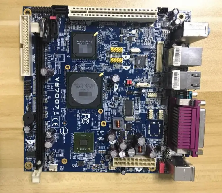 Imagem -02 - Original Motherboard Industrial Epia ml Mainboard Vb7007 100 ok com Cpu Ram 2lan Marca