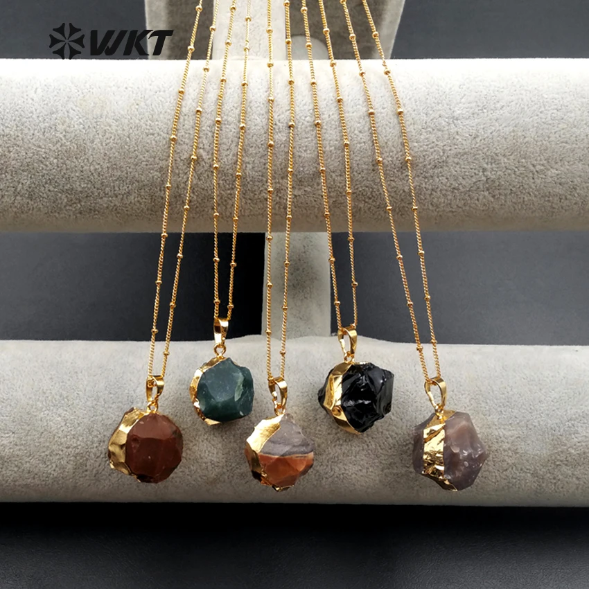 

WT-N1086 Wholesale Fashion Natural A-gate Pendant With 24K Gold Plating Colorful Random Shape Necklace For Women Jewelry Gift