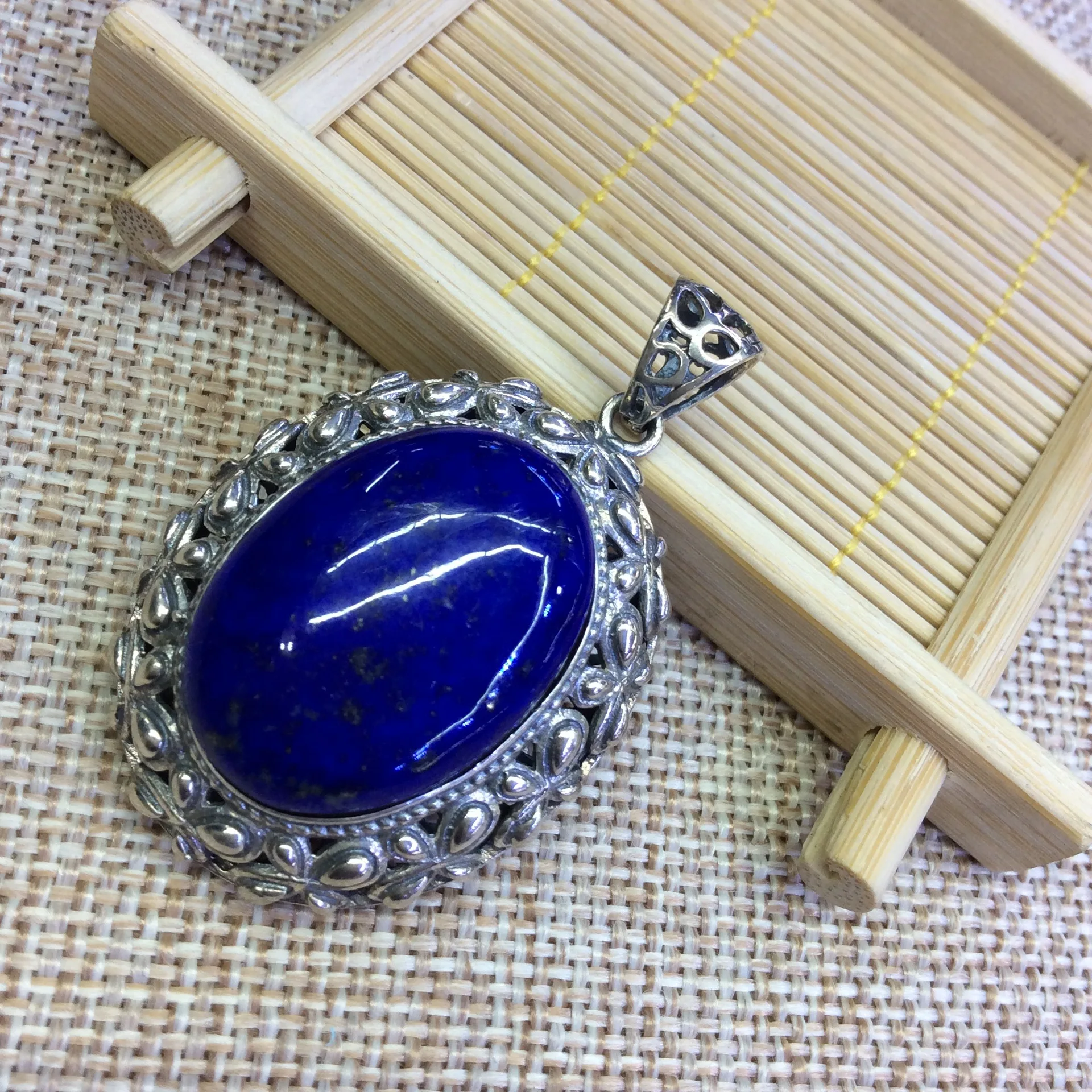 

[S925] longnice silver Thai silver inlaid natural Lapis Butterfly Pendant ornaments Afghan side