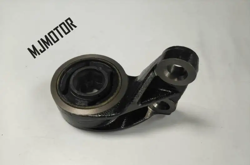 1pcs Control Arm with bushing left / right side for Chinese SAIC ROEWE 550 MG6 Auto car motor parts 10013214 / 30000155