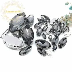 30 pezzi 8 taglie popolari! MIX grey Horse eye Size Crystal Glass Sew-on strass Silver Bottom abiti e scarpe da donna fai da te