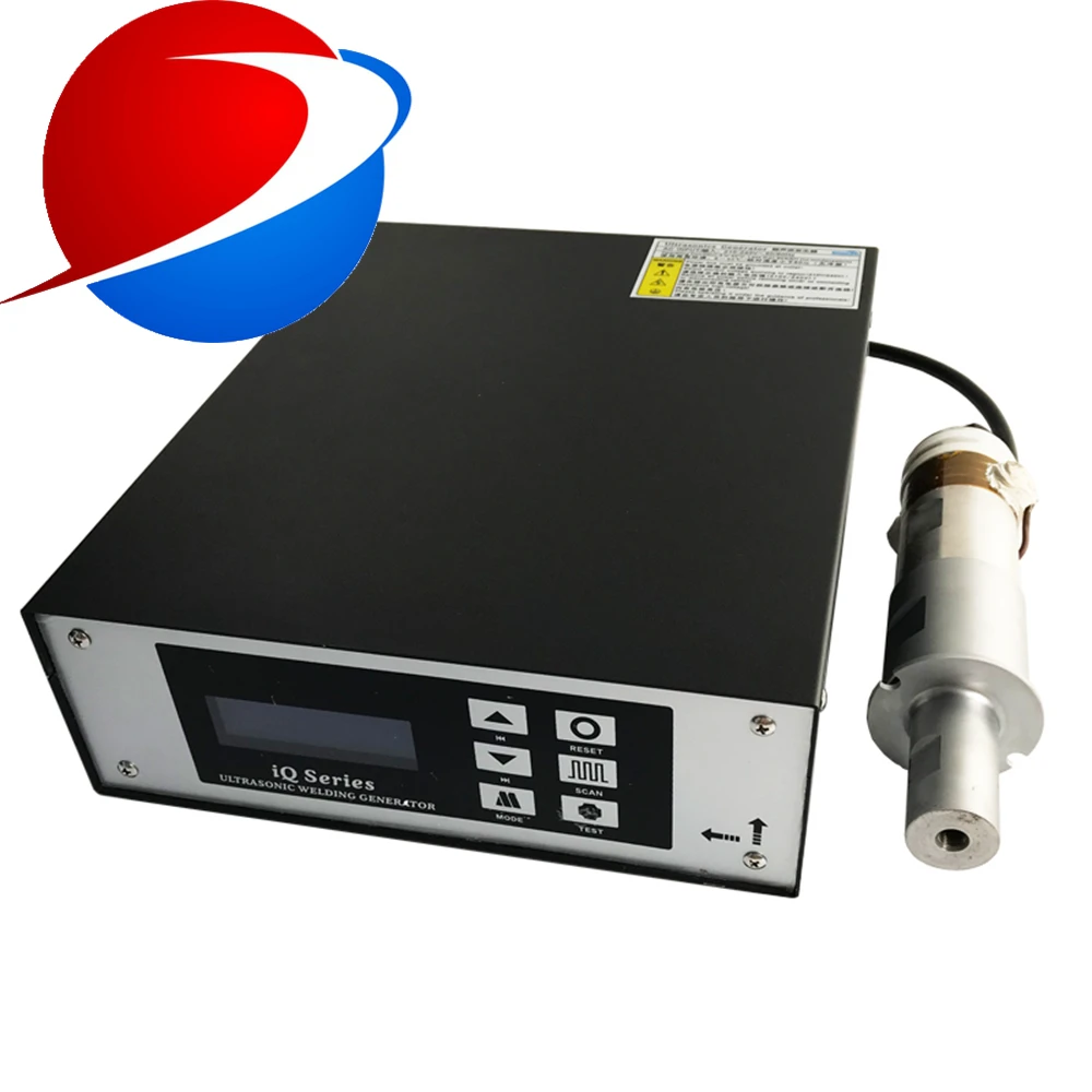 30 kHz 28 kHz Handheld Ultrasonic ปืนเชื่อมสำหรับเชื่อมพลาสติกและโลหะจุดเชื่อมเครื่อง