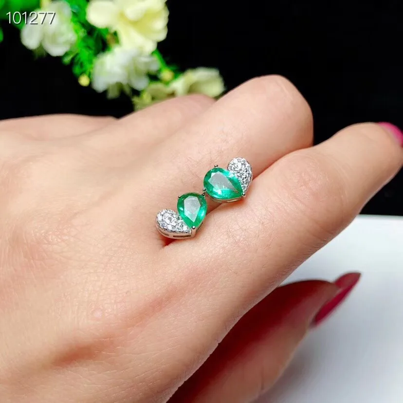 Love Heart Emerald  earring Free shipping Natural real emerald 925 sterling silver 2pcs 5*7mm gemstone Fine jewelry