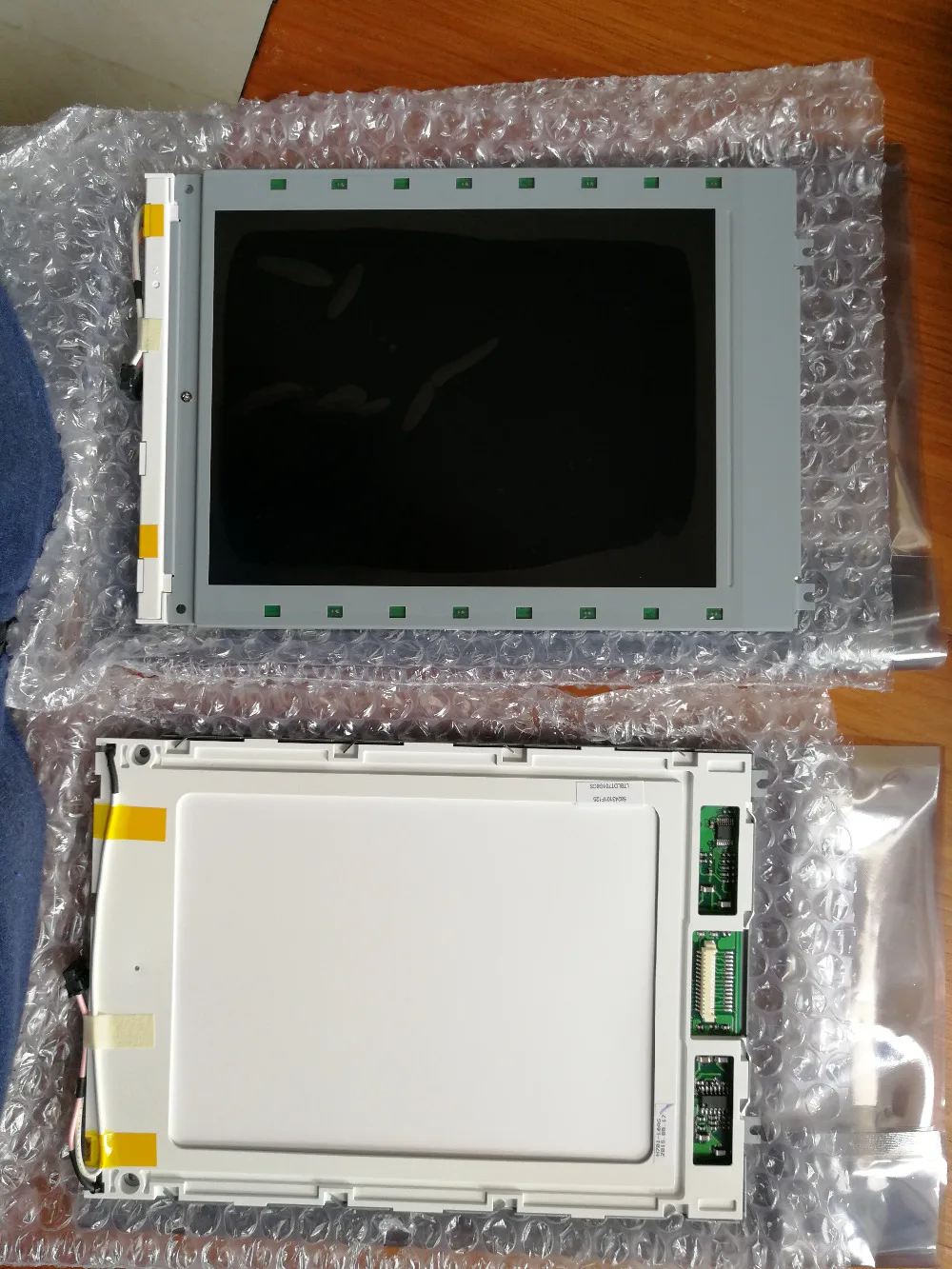 لوحة ال سي دي جديدة ومبتكرة LTBLDT701G6CS #1