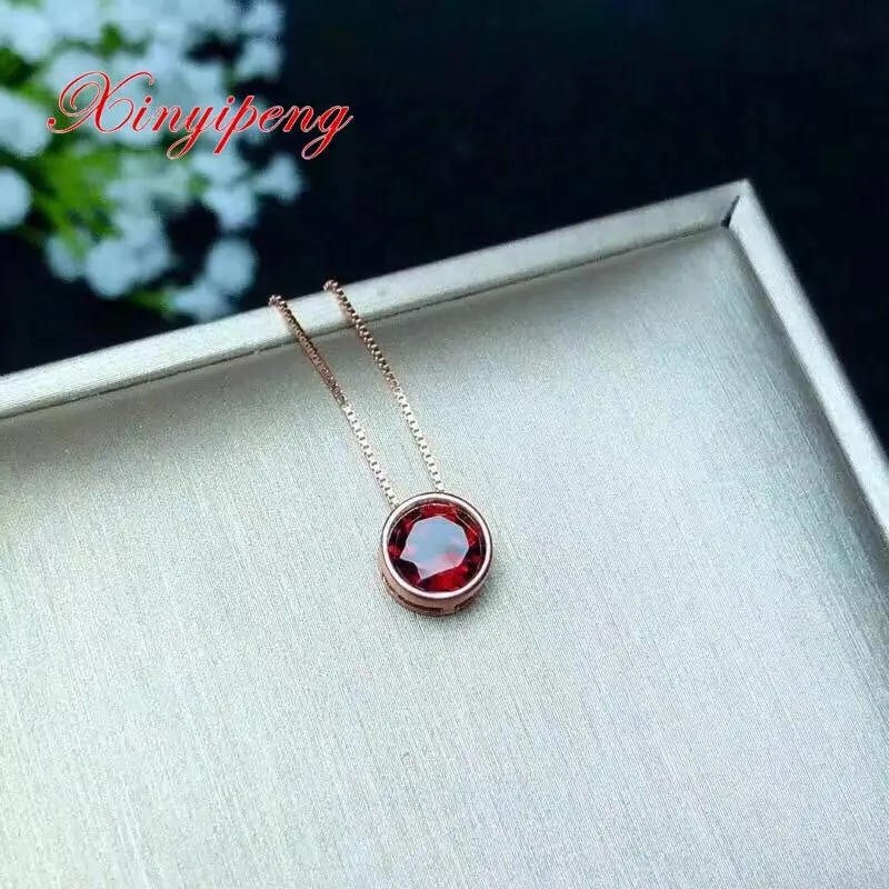 

Xin yi peng 925 silver plated gold inlaid natural garnet pendant necklace Women anniversary gift holiday gifts