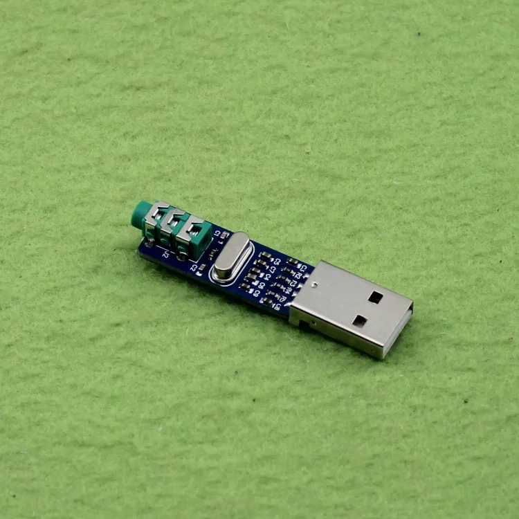 

USB amplifier contacting board 5V USB Powered PCM2704 MINI USB Sound Card DAC decoder board