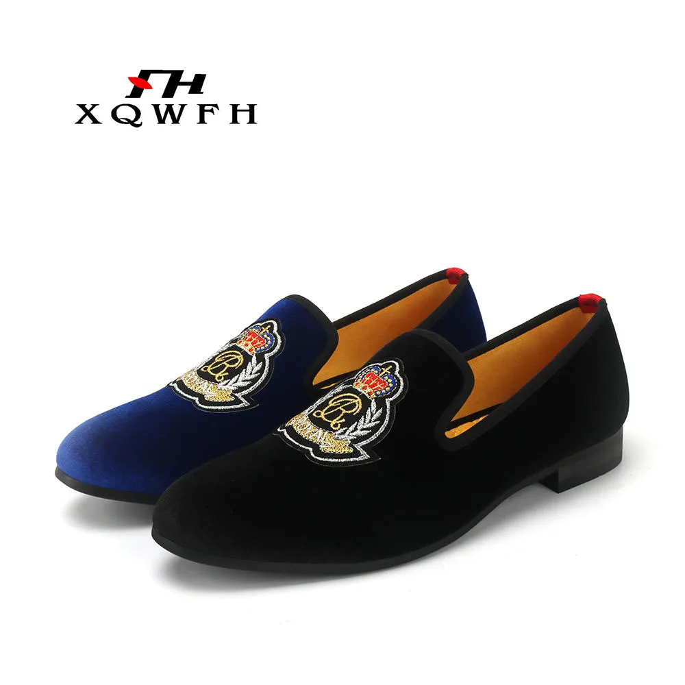 XQWFH Noble Penny Loafers for Men Velvet Embroidery Slip-on Casual Shoes Men's Handmade Flats Comfortable Party Wedding Shoes