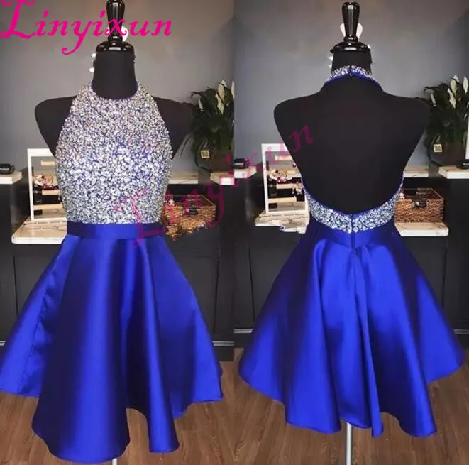 Royal Blau Satin Backless Homecoming Kleider Jewel Halter Pailletten Kristall Backless Kurze Prom Kleider Sparkly Red Party Kleider