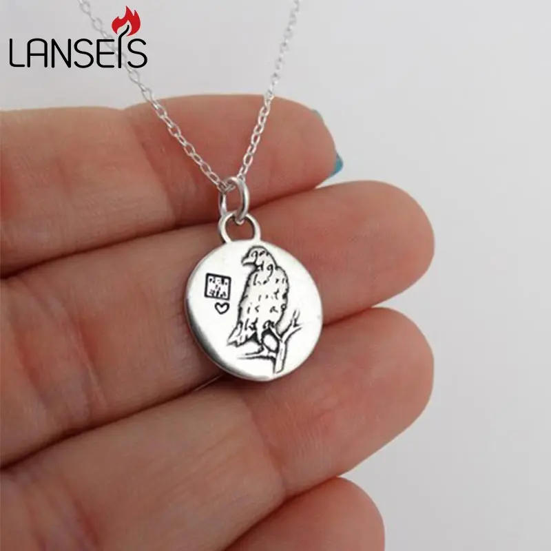 1pcs Inspirational Raven Charm NecklaceCute  Animal girl Friends Pendant