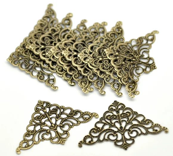 Free shipping-50Pcs Antique Bronze Filigree Triangle Wraps Connectors Metal Crafts Gift Decoration DIY Findings 5x3.2cm J0577