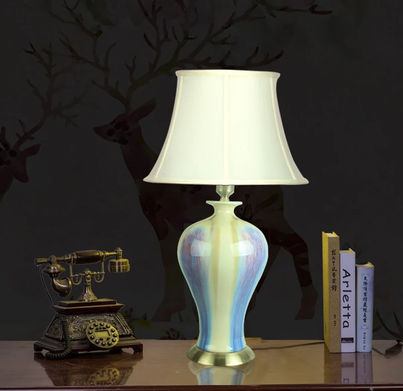 

Jingdezhen Chinese ceramic table lamp bedroom living room dining room decoration table lamp reading