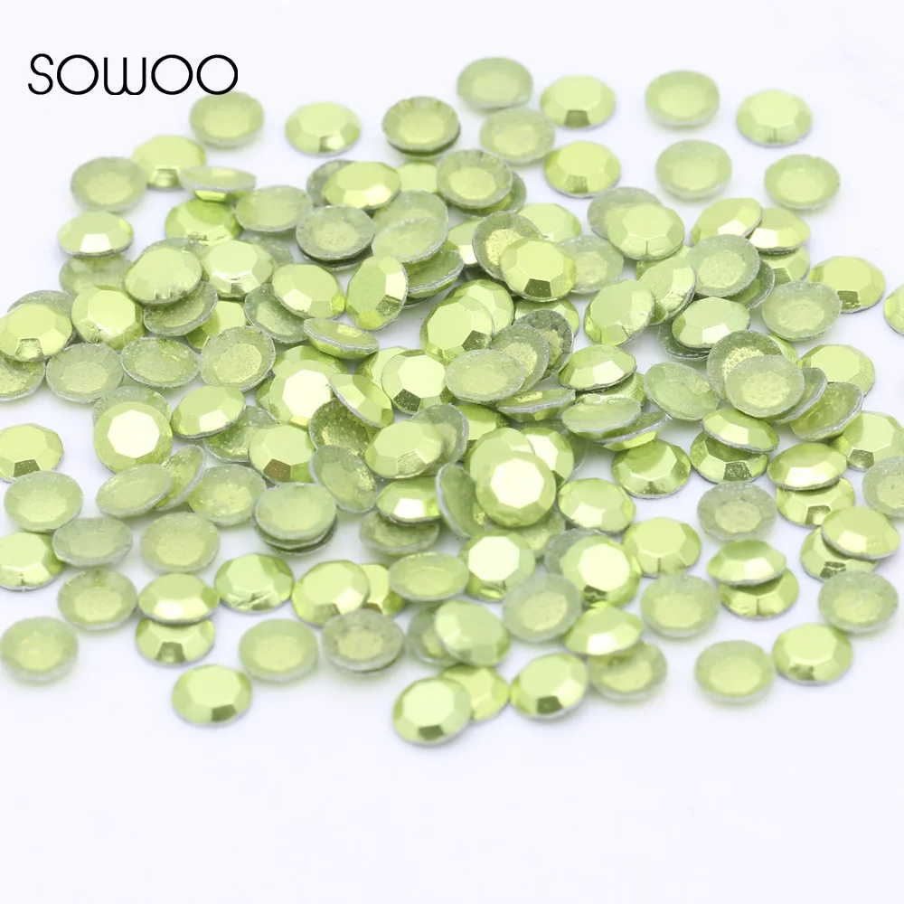 1440pcs/lot  lead free Hot Fix Studs Peridot color Wholesales Hot Fix nailhead Iron On Rhinestud  baby rhinestone