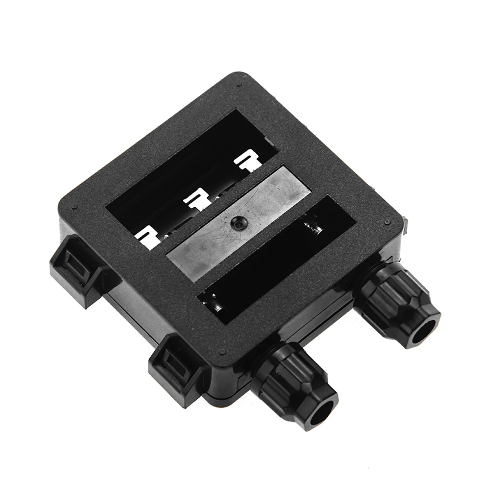 1 pieces Waterproof IP65 Solar Junction Connecting Box for Solar Panel 50W-100W