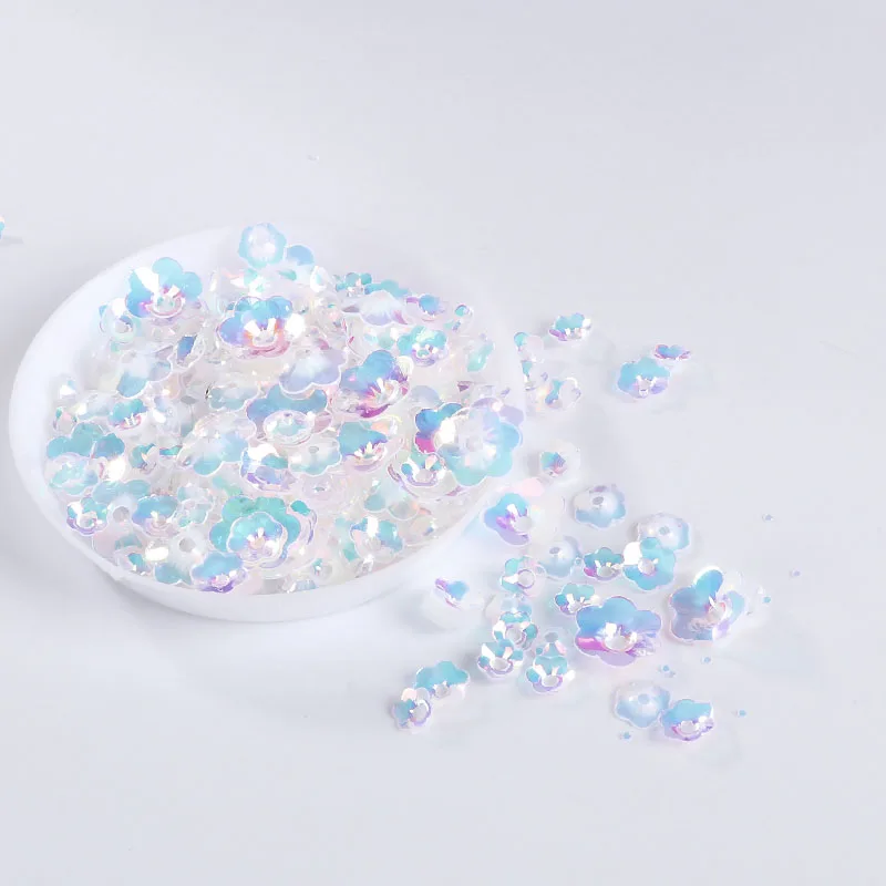 520Pac (10g)/Lotto di formato della miscela luminoso tazza di plum blossom paillettes con 1 cucito confetti di nozze centro del foro accessori di