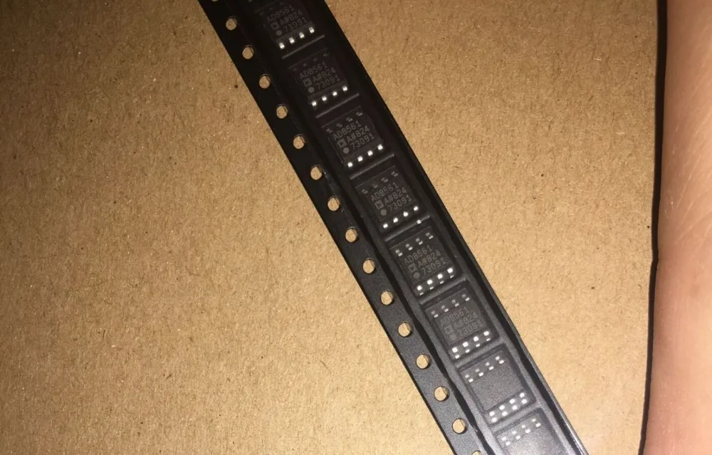 

10PCS/LOT AD8561ARZ AD8561ARZ-REEL AD8561ARZ-REEL7 IC COMP 7NS ULTRA-FAST 8-SOIC Original factory ADSOP-8P