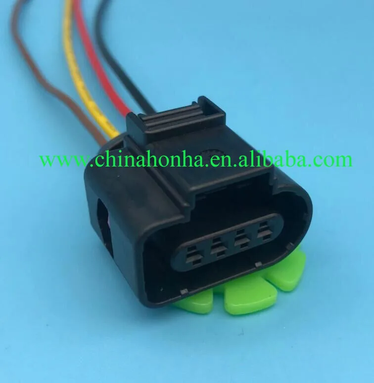 ForA3 A4 A6 Q3 Q5   4 pinSeat  Connector Plug with Wire Pigtail 8K0973704