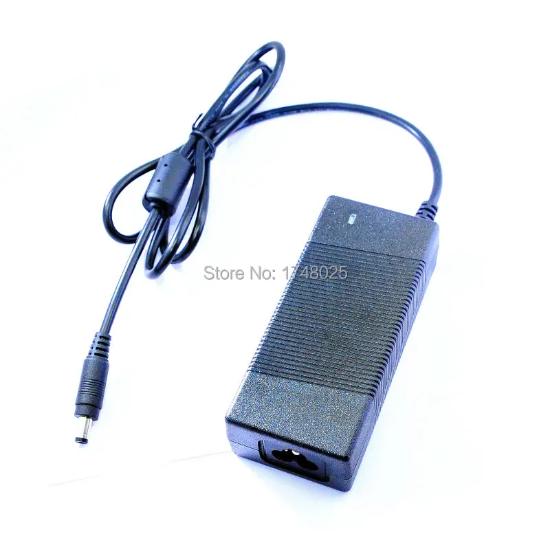 

19v 7.1a dc power adapter EU/UK/US/AU universal 19 volt 7.1 amp Power Supply input 100-240v DC 5.5x2.5 Power transformer