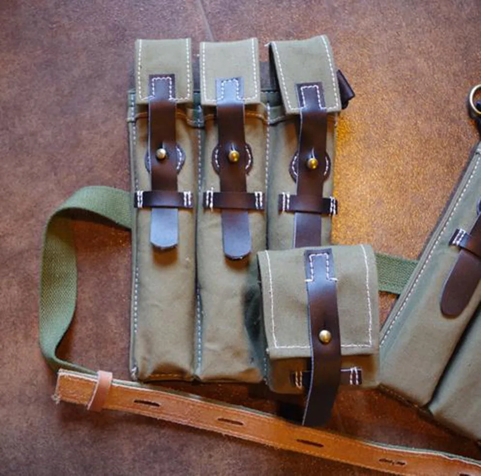 GERMAN WW2 TROPICAL LBE BELT, Y STRAPS AND MP 38/40 POUCHES DE