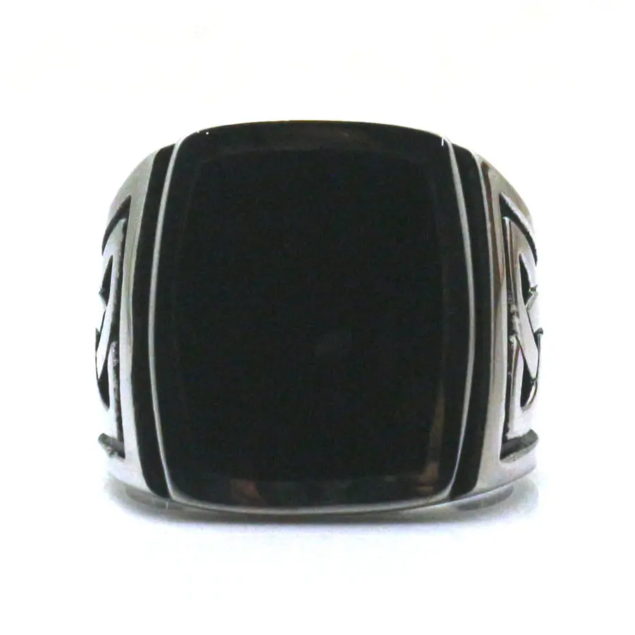 حجم 7 إلى حجم 15 كول الرجال الصبي 316L الفولاذ المقاوم للصدأ تلميع كبير أسود حجر خاتم روك حفلة أفضل هدية