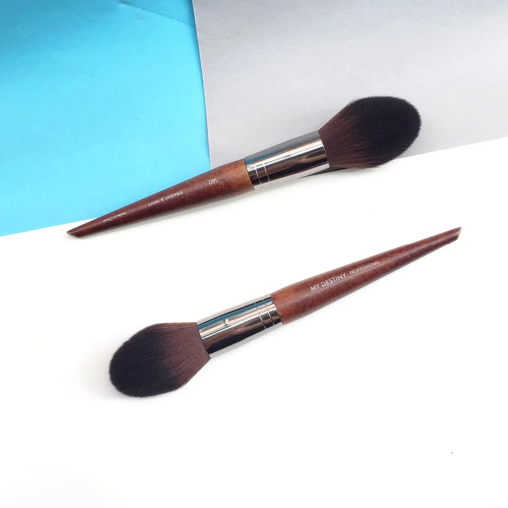 Tapered BLUSH BRUSH MUF#160 - Tapered Tip for Blusher Powders - Beauty makeup brushes Blender Applicator