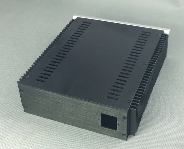 

Алюминиевый корпус усилителя охлаждения с обеих сторон нового шасси 2307. (пустая панель)