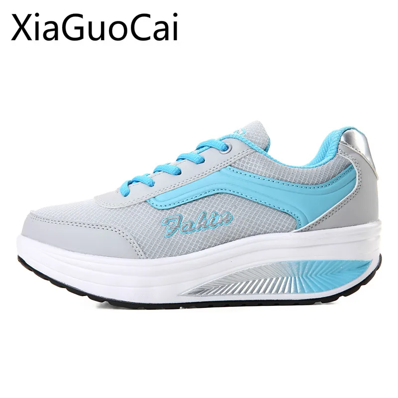 Sneakers con plateau da donna con punta tonda 2019 nuove scarpe Casual in Mesh femminile traspirante scarpe Casual con piattaforma coreana