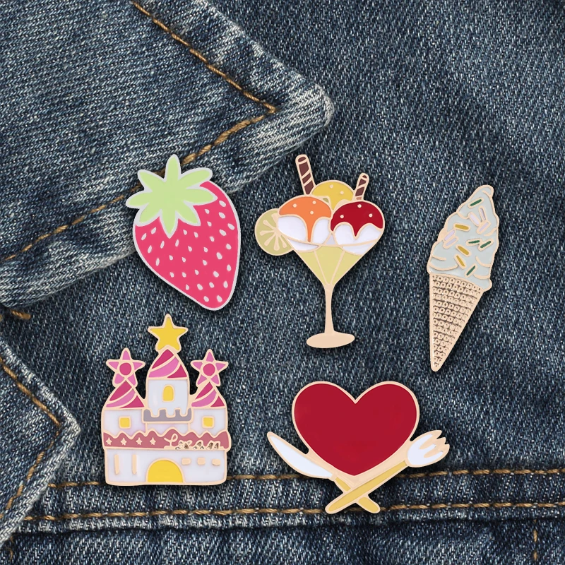 Cute Sweet Girl Women Brooch Pin House Strawberry Ice Cream Dessert Pins Badge Denim Skirt Accessories Daughter Birthday Gifts