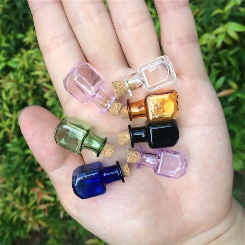 Wholesale Price Mini Glass Color Bottles Rectangle Cute Bottles With Cork Little Bottles Gift tiny Jars Vials Mix 7 Colors 70pcs