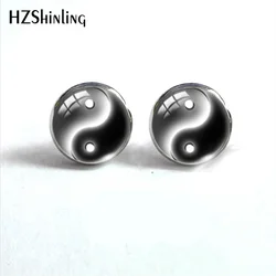 2019 Top Selling Glass Convex Glass Stud Earrings White and Black Yin Yang Art Pattern Ear Studs Jewelry Best Gifts