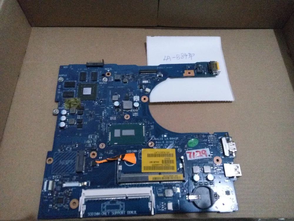 LA-B843P I7(5758) V2X3C SR23W I7-5500U connect with motherboard mainboard tested by system lap connect board