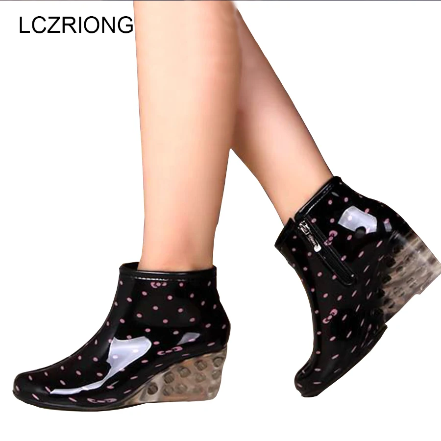 New Women Rain Boots Waterproof Water Boot for Woman Rainboots Shoes Ladies Round Toe Zipper Boots Women Platform Shoes