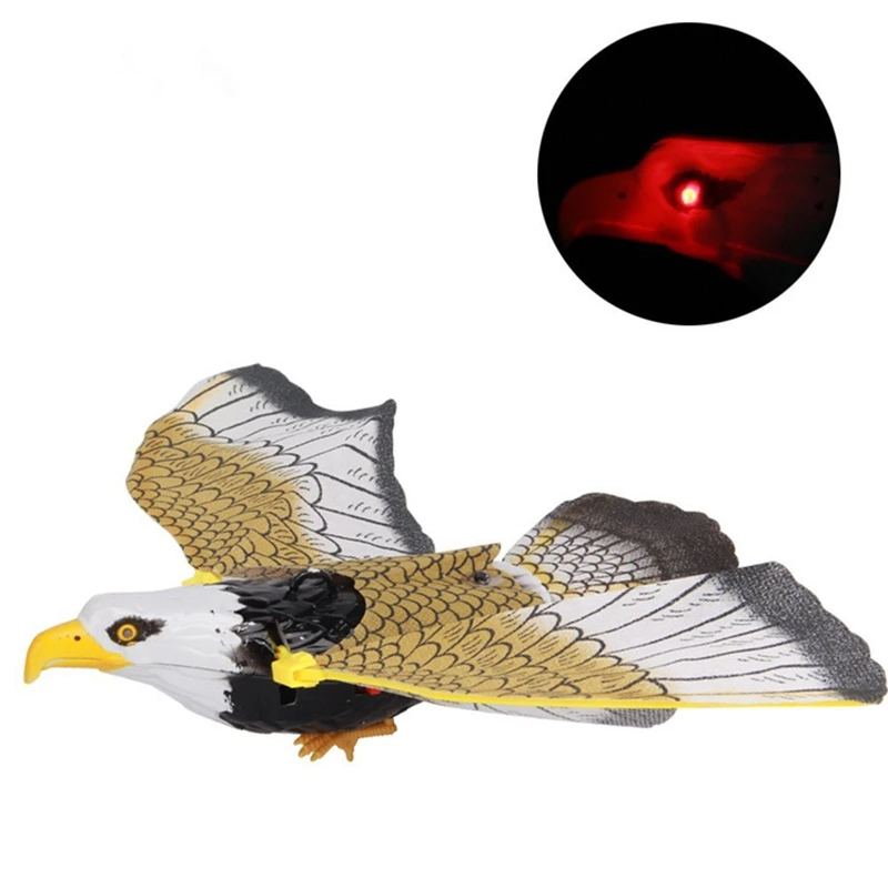 Xmas Electronic Eagle Sling Hovering Hawk Birds Toy con red eye lampeggiante suono elettrico Pet regali per bambini regali di natale