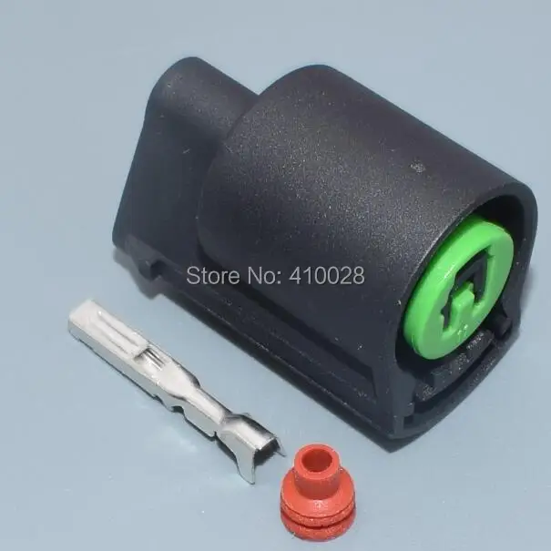 shhworldsea 1pin 2.2mm Air conditioning compressor cold air pump modern compressor waterproof connector PB625-01027