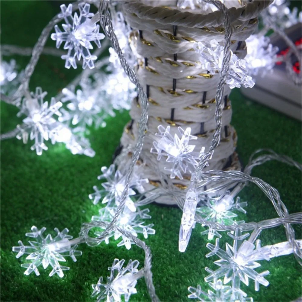 2017 Hot Selling 20 LED Christmas lights Snowflake Led String Light holiday lighting wedding party decoration AA Battery Operate