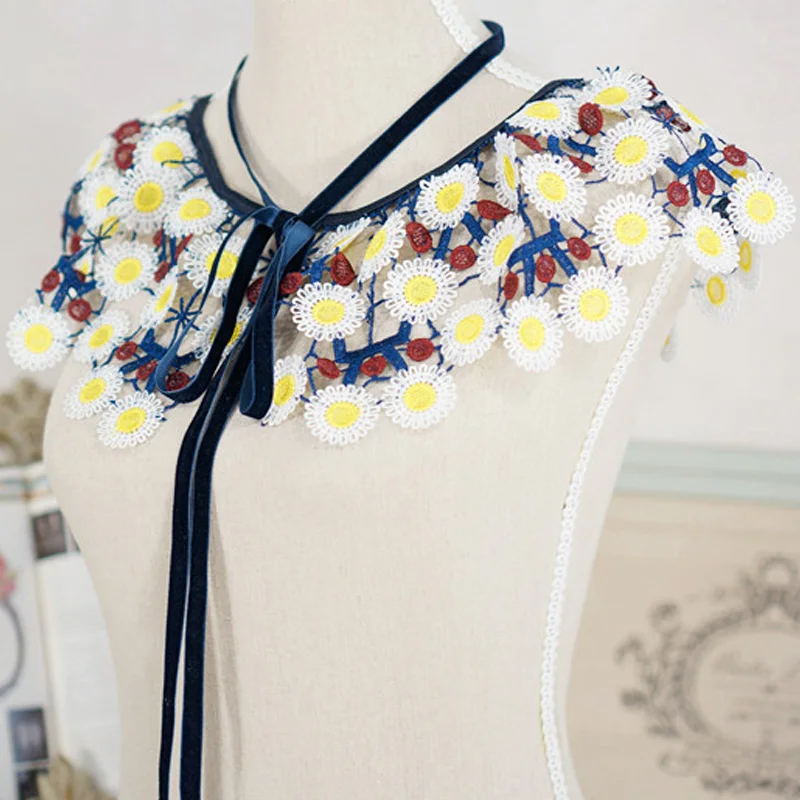 

Embroidery collars white cotton Cotton texture light and three-dimensional classical Woven white openwork flowers Hollow lace